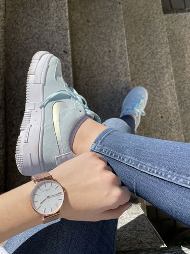 Customer photo review of World Edition Rosé Gold White