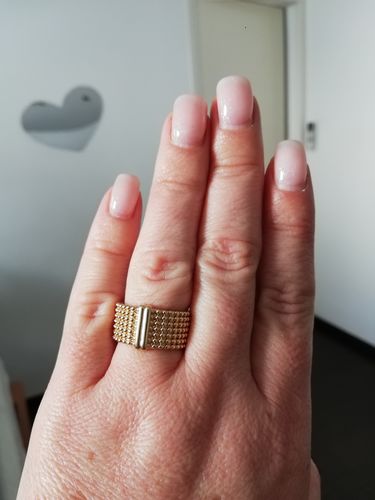 Customer photo review of Boucles d'oreilles Créoles Cassandra