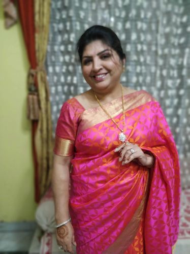 Customer photo review of Womens Kaani Shawl, Faux Pashmina, Soft and Warm, Beige