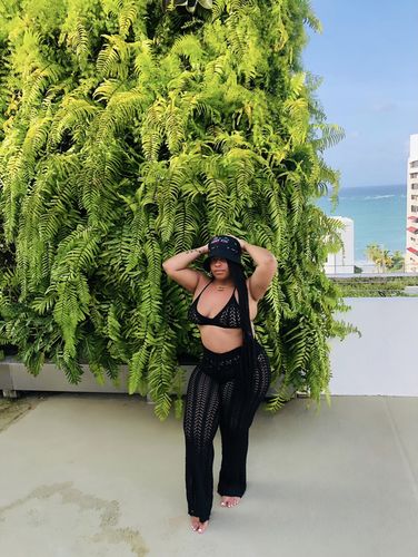 Customer photo review of Sexy Solid Split Joint Halter Sleeveless Two Pieces