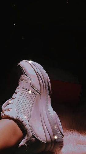 Customer photo review of Pasadena Lace Up Sneakers