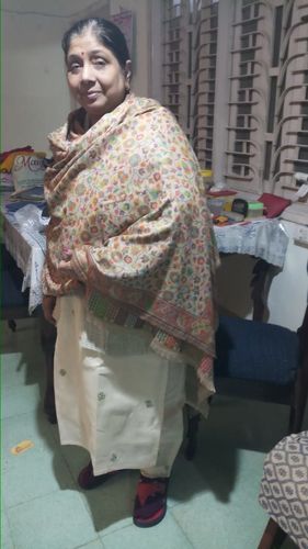 Customer photo review of Womens Kaani Shawl, Faux Pashmina, Soft and Warm, Beige
