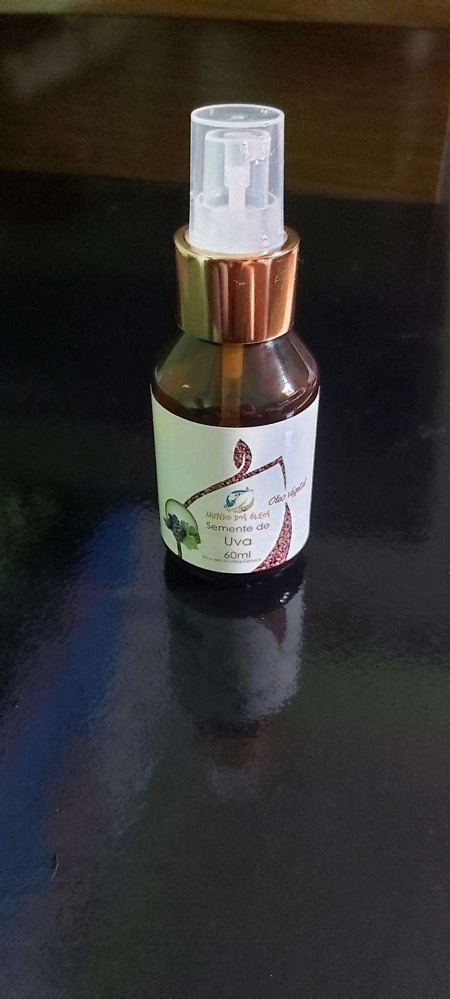 Customer photo review of Óleo de Semente de Uva