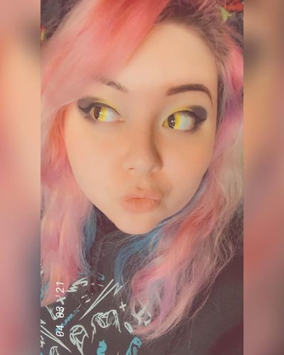Customer photo review of Icoloured® Reptile Glow Colored Contact Lenses