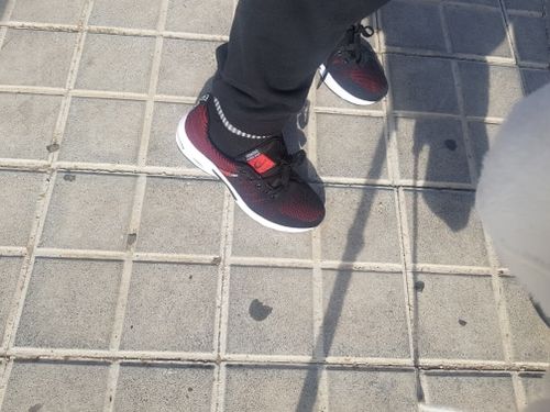Customer photo review of Breathable Men Casual Shoes Air Cushion Sneakers