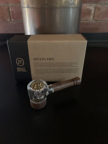 Customer photo review of Marley Natural - Glass Spoon Pipe w/ Wood Accents