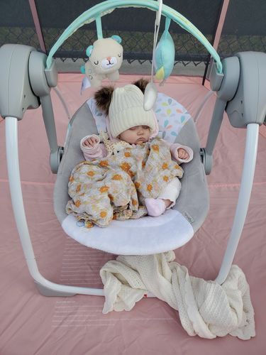 Customer photo review of Pop N' Go® Mattress Cover