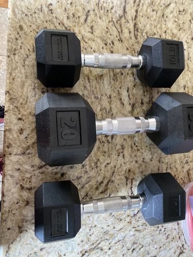 Customer photo review of Hex Head Dumbbell (singles)