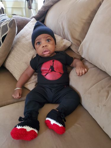 Customer photo review of Hand-Made Baby Jumpshot 11