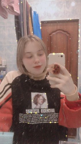 Customer photo review of Chocolate Bear Stand Holder iPhone Case