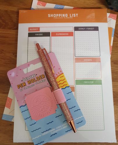 Customer photo review of Deluxe Pen Holder