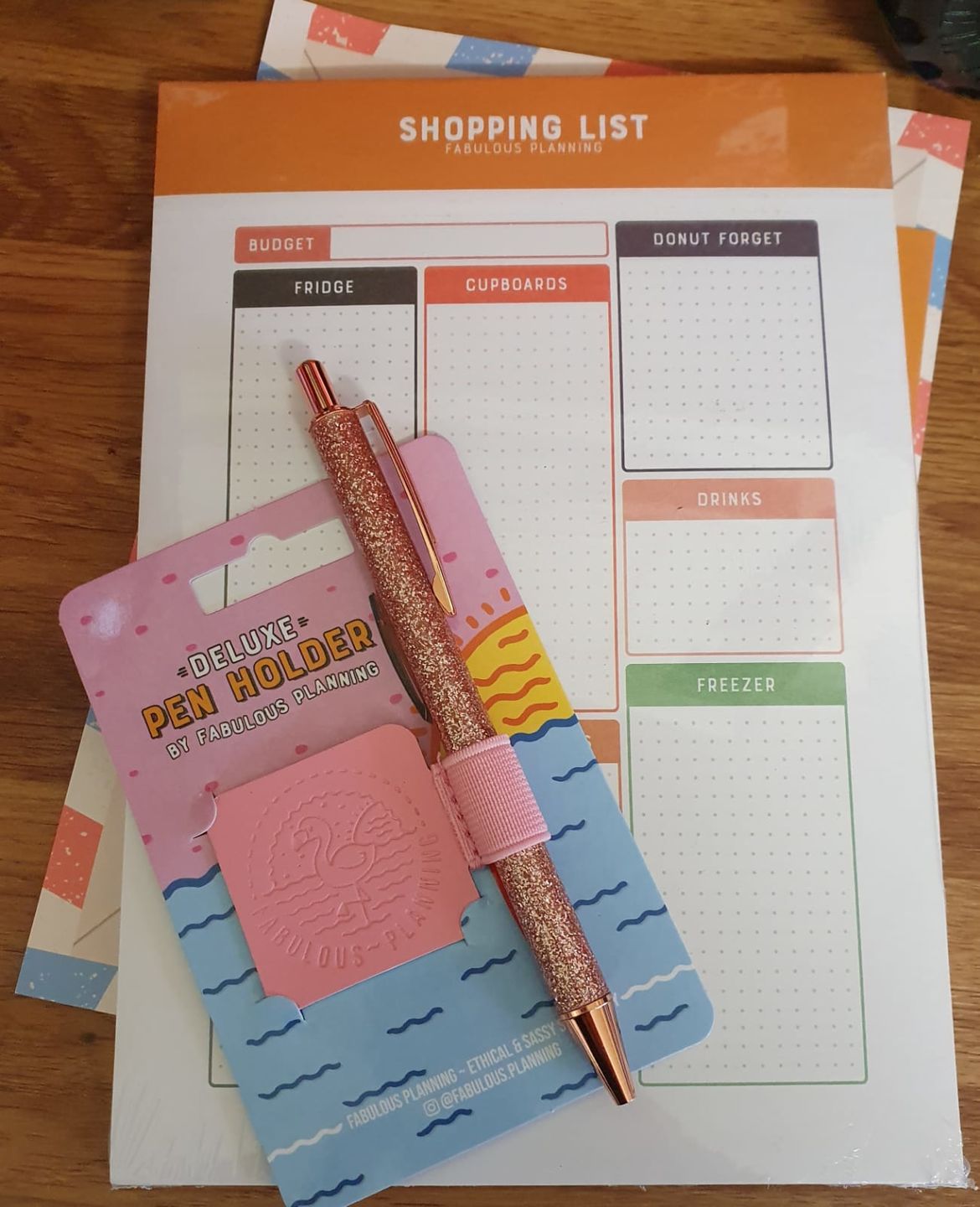 Customer photo review of Deluxe Pen Holder
