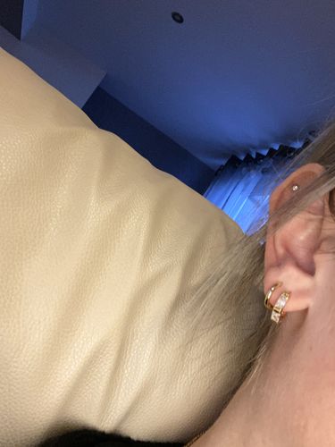 Customer photo review of Basic Ohrringe