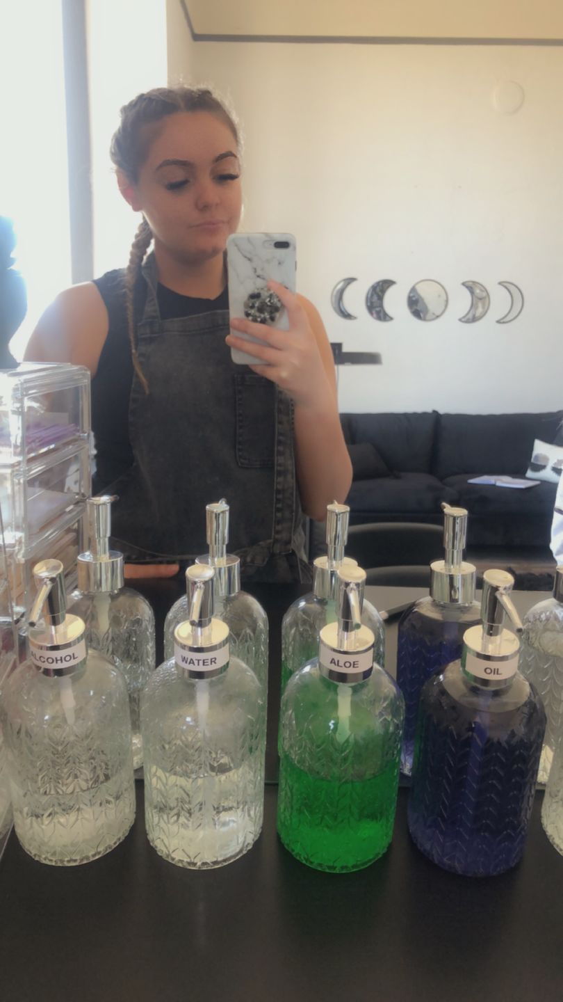 Customer photo review of Black Acid Washed Denim Apron