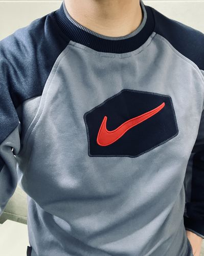 Customer photo review of Rare Nike Hexagon Sweatshirt