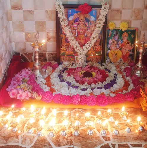 Customer photo review of Panchamukhi Deepa Small 24 pcs set