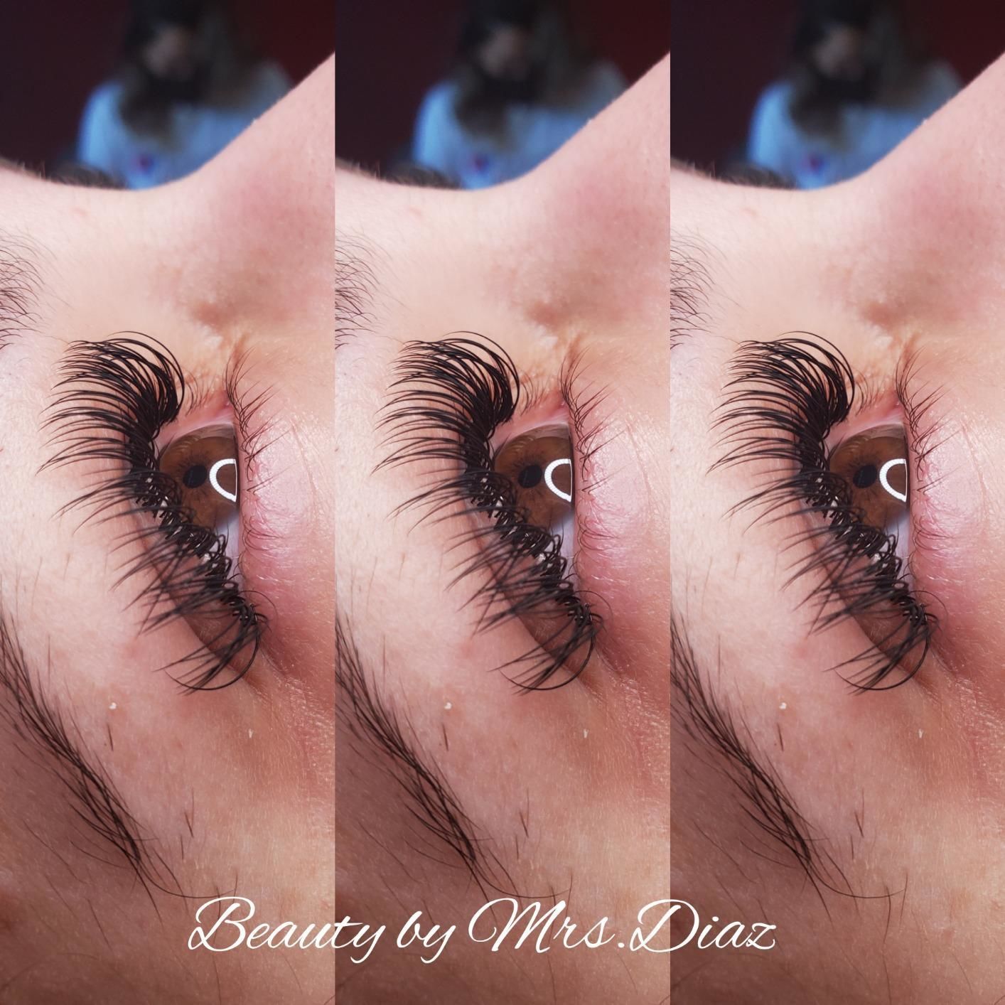 Customer photo review of Cashmere Volume Lash Extensions - B/J Curl