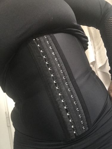 Customer photo review of Latex Waist Trainer