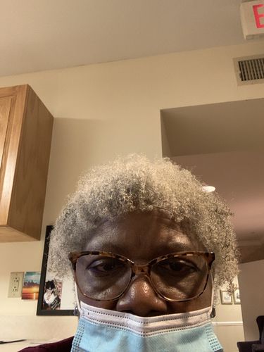 Customer photo review of Defining Flaxseed Gel for Curly Hair with Organic Hemp Seed Oil for Hair Growth and Watermelon Fragrance