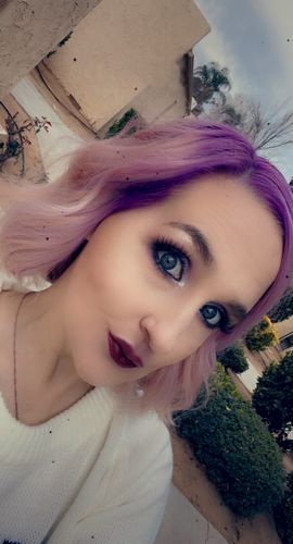 Customer photo review of Sculpt and Glow Contouring Makeup Palette with Mirror | Vegan, Cruelty Free and Hypoallergenic