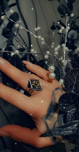 Customer photo review of LUCKY 13 GOLD SKULL RING