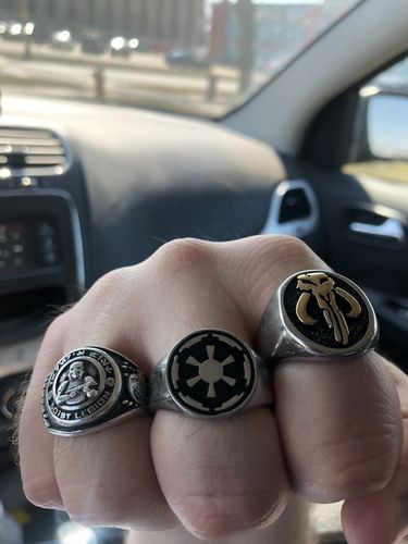 Customer photo review of MANDALORIAN MYTHOSAURE RING
