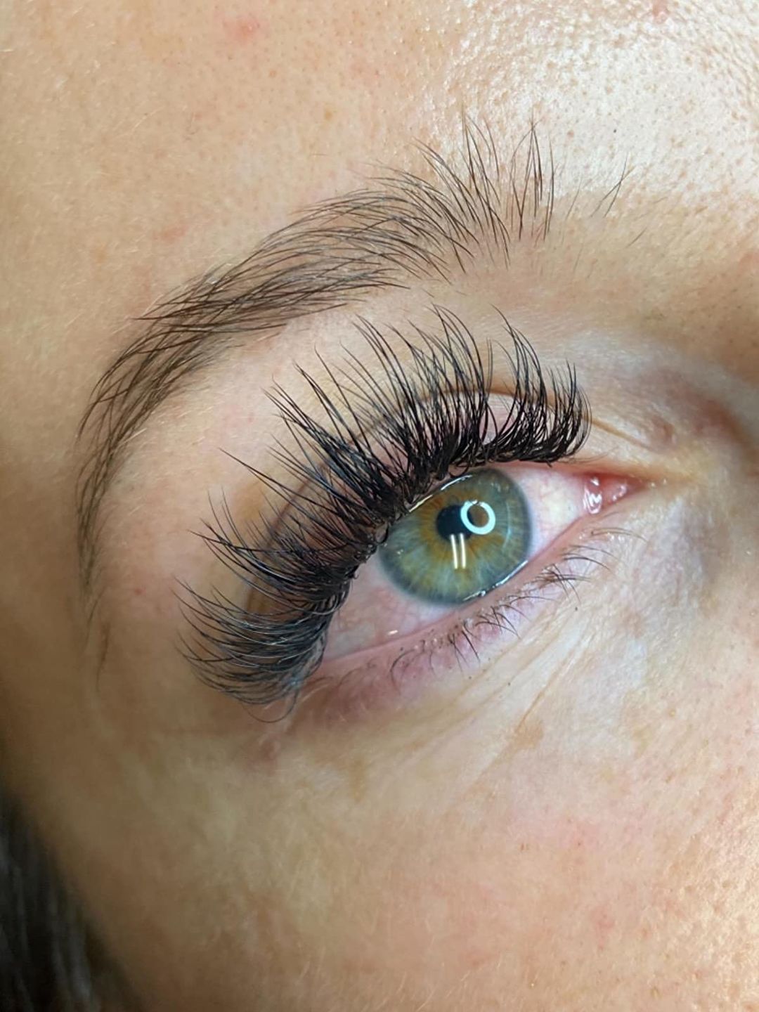 Customer photo review of Cashmere Volume Lash Extensions 0.05mm