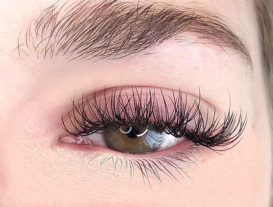 Customer photo review of Cashmere Volume Lash Extensions 0.05mm