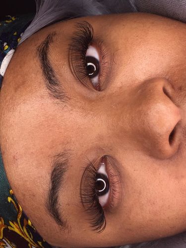 Customer photo review of Volume Eyelash Extension MIX Length