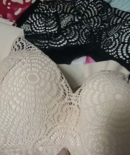 Customer photo review of EXTRA LIFT – Ultimate Lift Stretch Full-Figure Seamless Lace Cut-Out Bra【BUY 2 FREE SHIPPING】