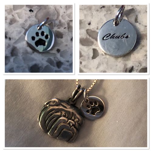 Customer photo review of Double-Sided Extra Pendants For Custom Paw Necklace