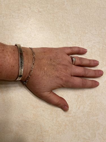 Customer photo review of 4mm Stainless Steel Paperclip Style Bracelet