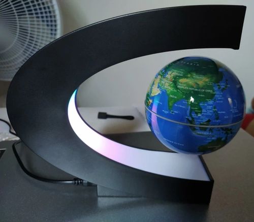 Customer photo review of Space-Design™ Svævende magnetisk globus med LED lys