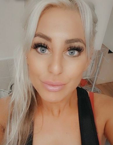 Customer photo review of 0.03 Easy Smart Fan Russian Volume Cashmere Lashes (16 lines)