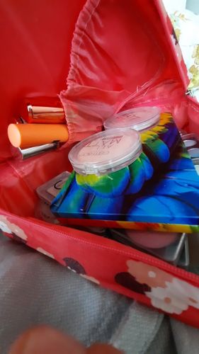 Customer photo review of Travel Cosmetics Bag