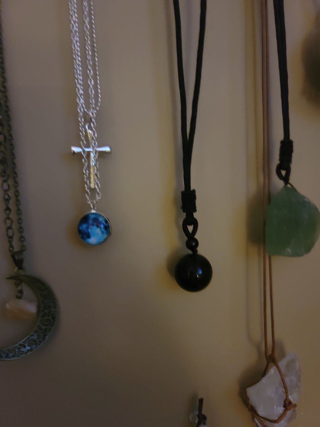 Customer photo review of Obsidian Stone Necklace