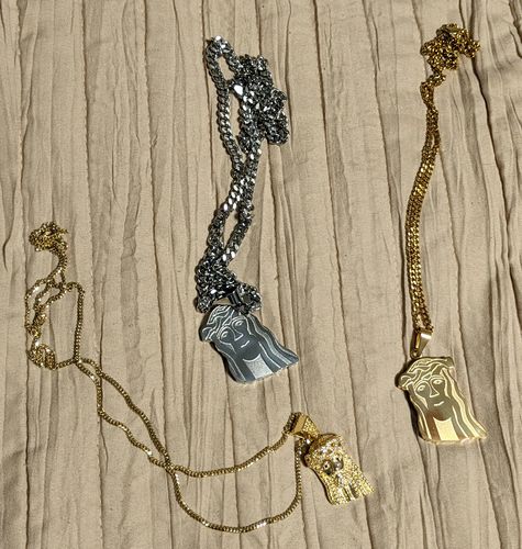 Customer photo review of 2mm 14k Gold Dipped 925 Silver Miami Cuban Chain