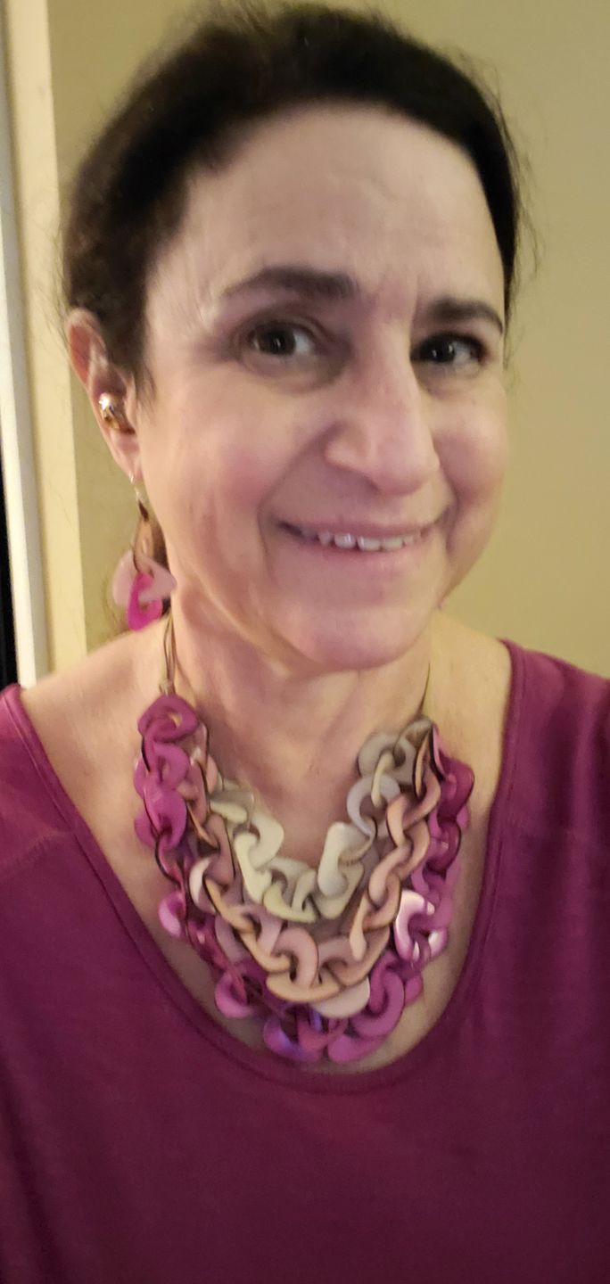Customer photo review of Vero Necklace