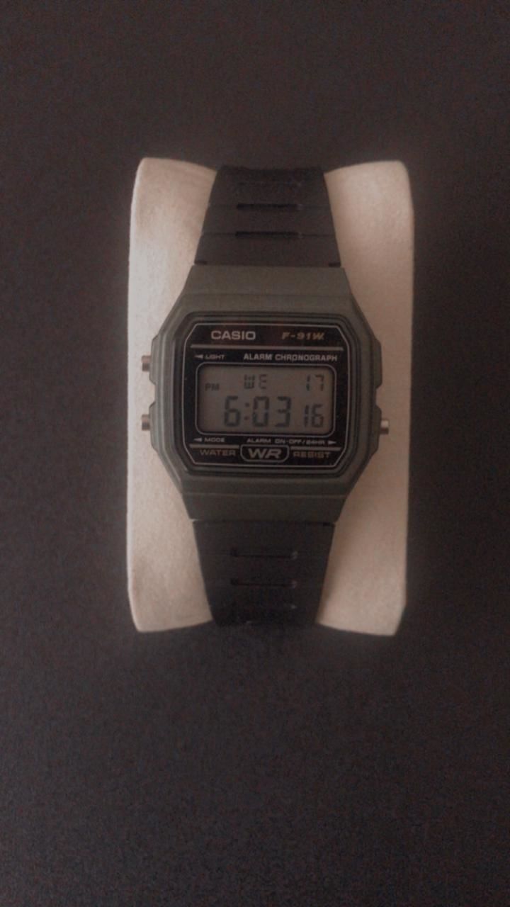 Customer photo review of Reloj Casio Vintage F-91WM-3ADF Verde/Negro
