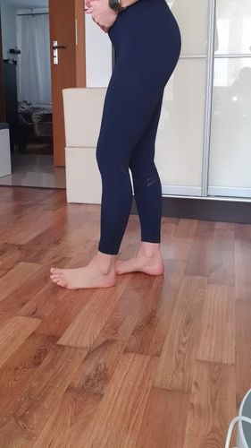 Customer photo review of Breathable High Waist Leggings