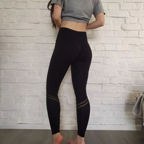 Customer photo review of Breathable High Waist Leggings