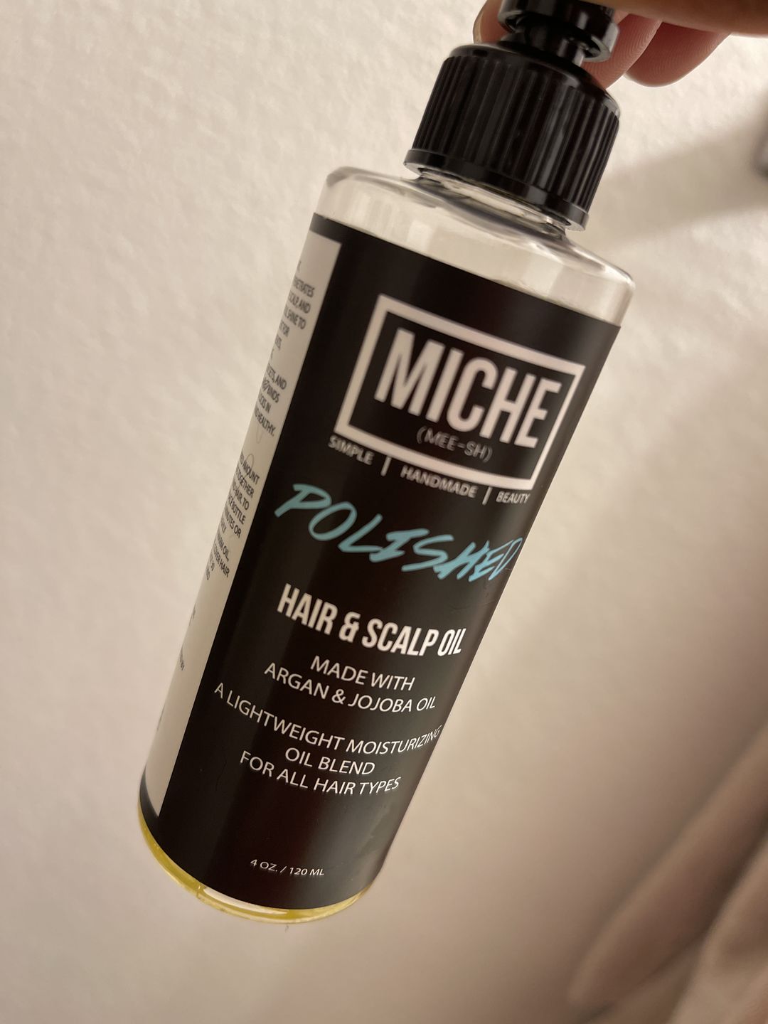 Customer photo review of POLISHED Hair & Scalp Oil