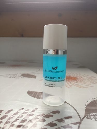 Customer photo review of Hochkonzentriertes Hyaluronsäure Tag & Nacht Gel, Quicklift Pro | 50 ml