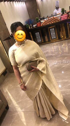 Customer photo review of Royal Princess Golden White Woven Kanjivaram Saree