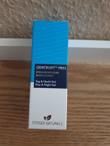 Customer photo review of Hochkonzentriertes Hyaluronsäure Tag & Nacht Gel, Quicklift Pro | 50 ml