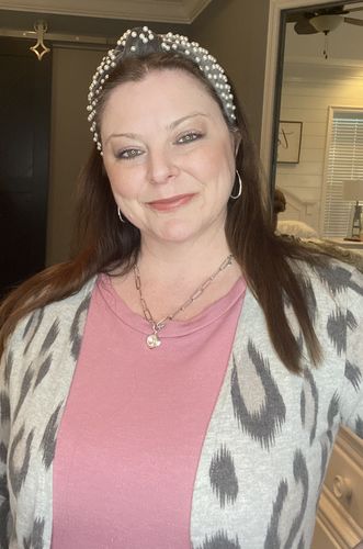 Customer photo review of IVORY GRAPHITE VELVET PEARL HEADBAND