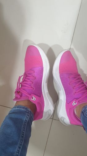 Customer photo review of Nike Women's Joyride Run Flyknit