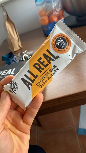 Customer photo review of Peanut Choc Chip Protein Bar