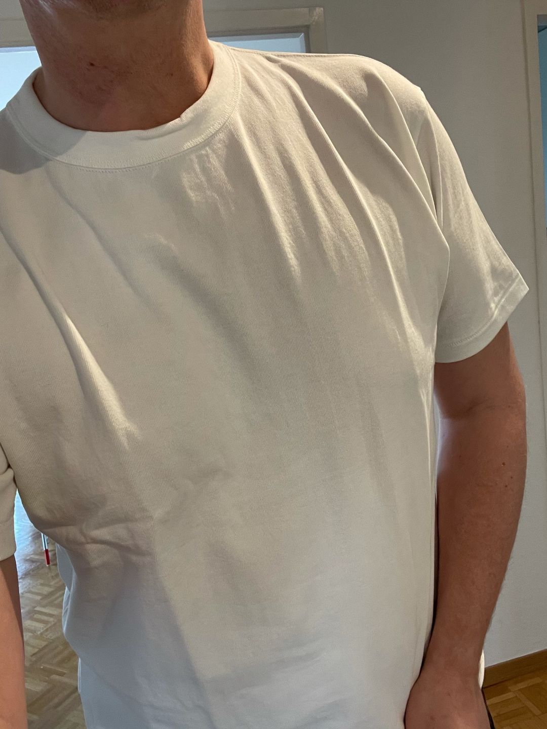 Customer photo review of Loopwheel Tubular Athletic T-Shirt - Apricot