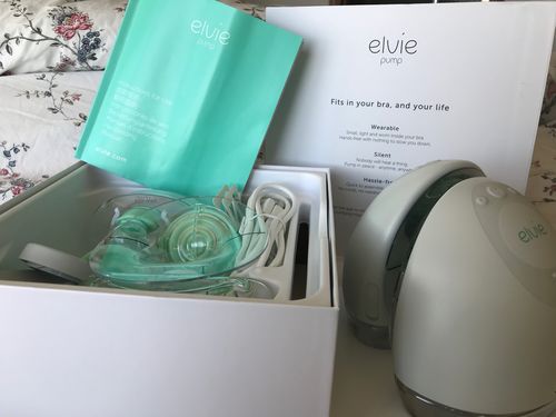 Customer photo review of Elvie Pump Double
